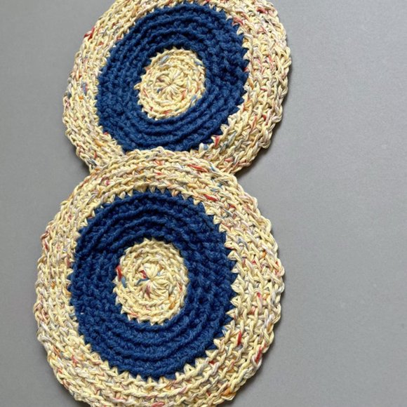 Crochet Thick Pot Holders, Handmade Holiday Gift Idea - Picture 5 of 9